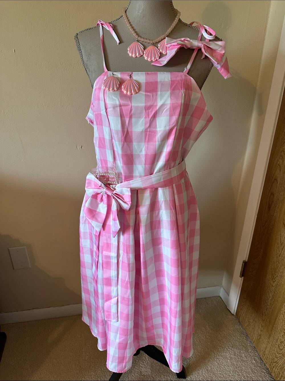 Pink and White Gingham Costume Sundress with Bow Detail women’s XL NWT COSPLAY